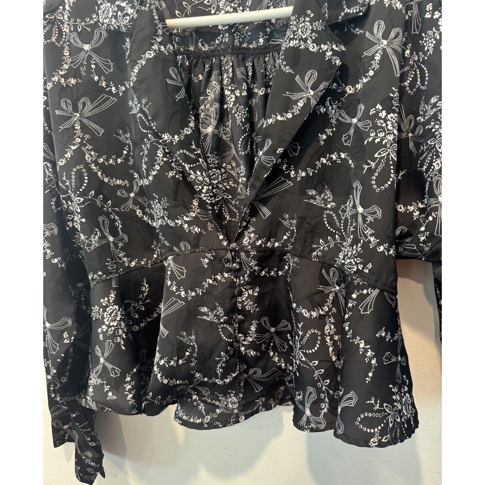 Intimately Free People Beauty sleep Black Floral Bow Print Pajama Top Large - Picture 9 of 10